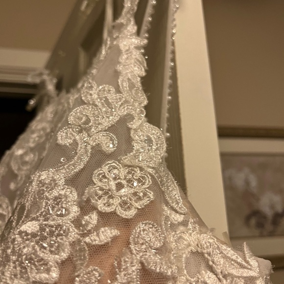 Morilee Rebecca wedding gown NWT - Picture 11 of 12